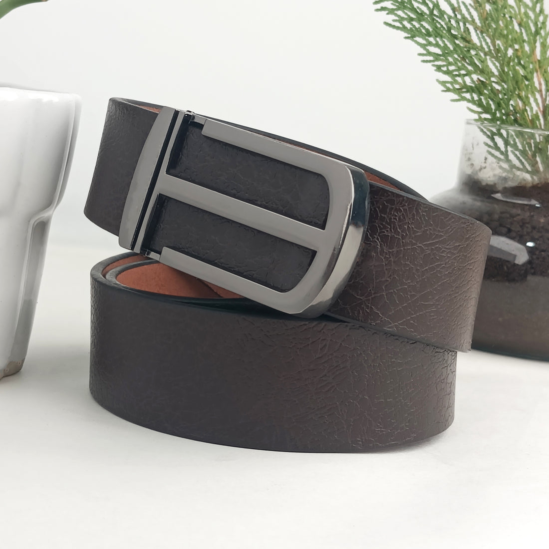 Gravis Buckle and Caelatum Strap