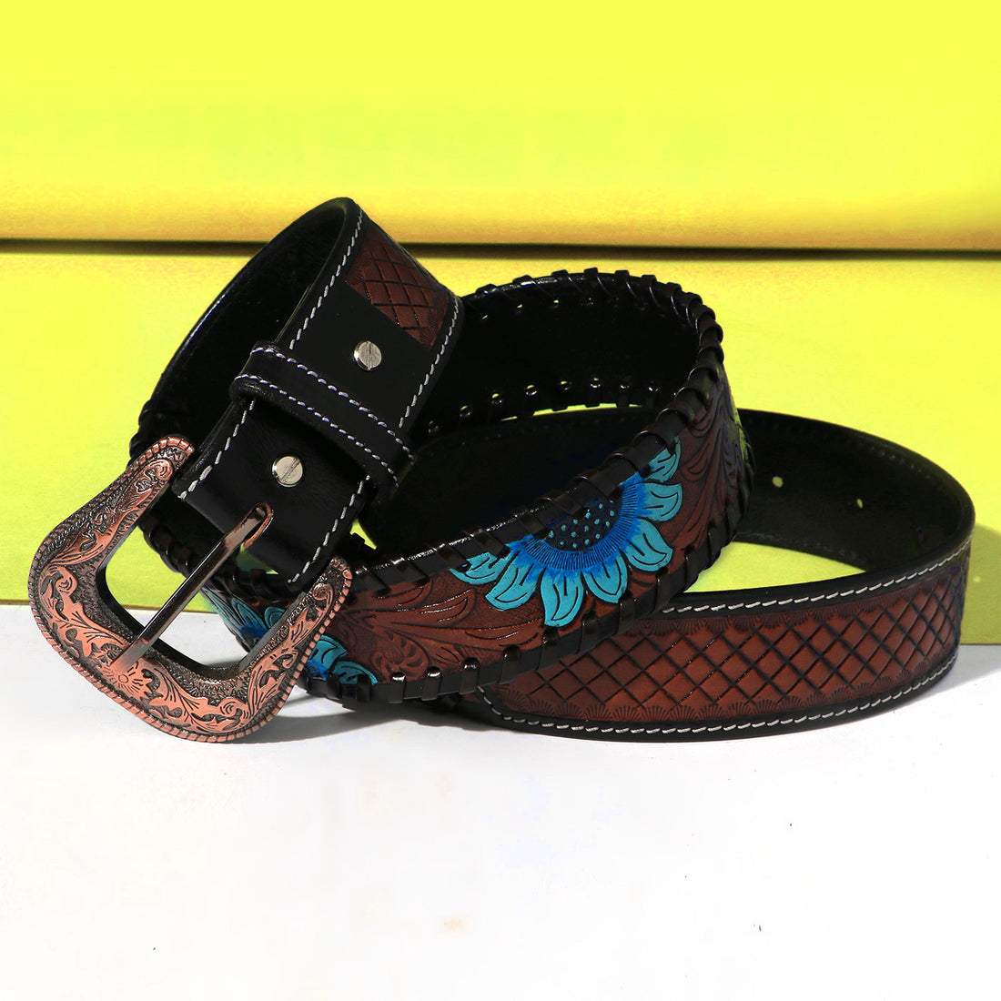 Insculptus Buckle and Sculptum Strap