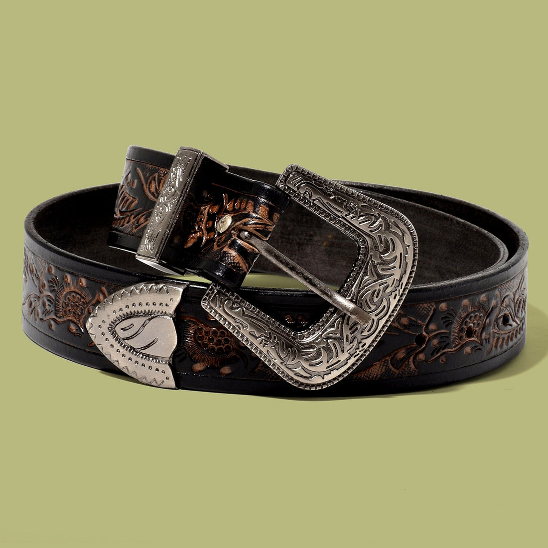 Insculptus Buckle and Sculptum Strap