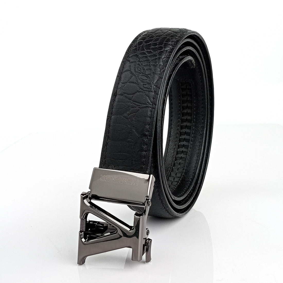 Hemener Men  V  Letter Metal Auto Grip Buckle Black Croc Pattern Genuine Leather Belt