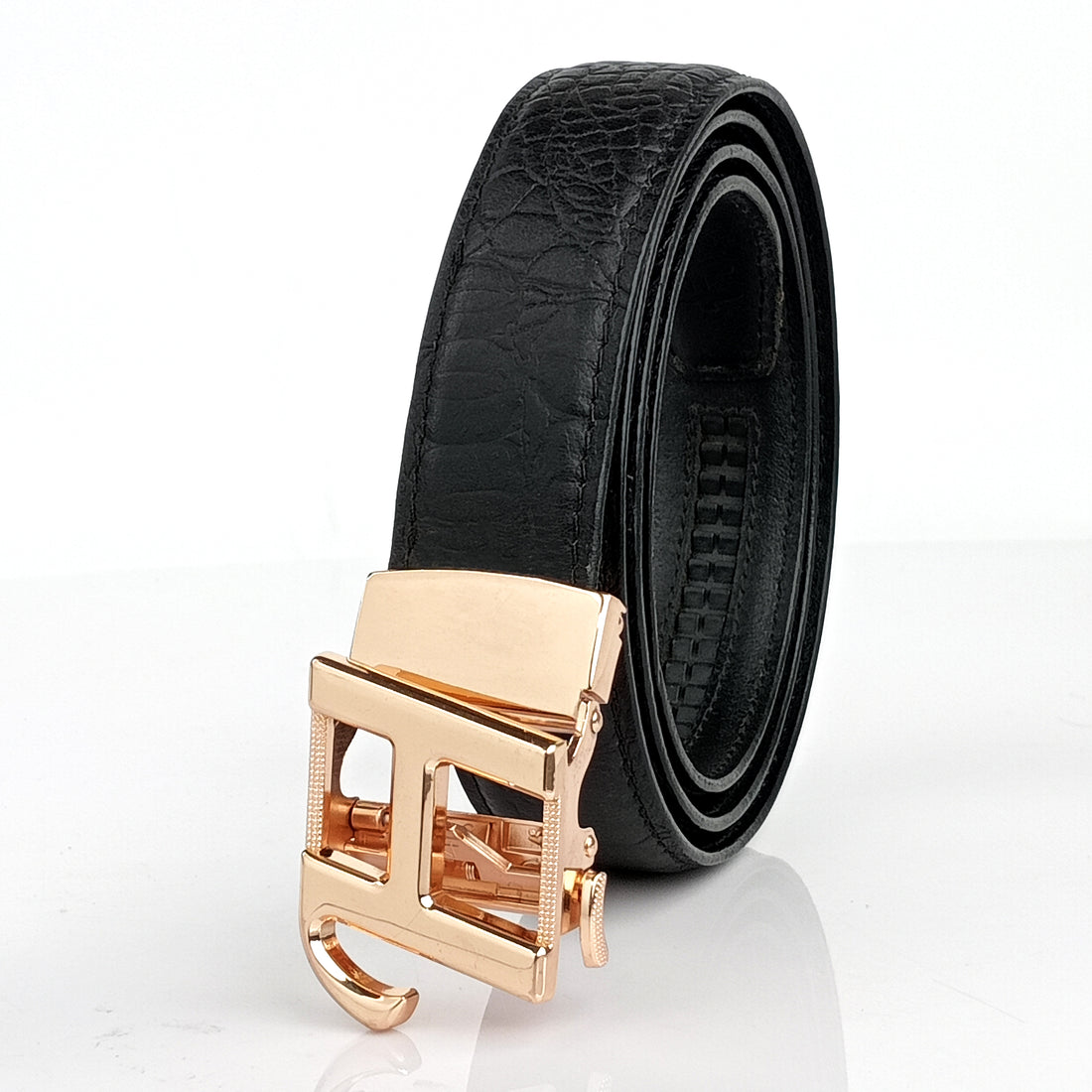 Hemener Men  H Letter Metal Auto Grip Buckle Black Croc Pattern Genuine Leather Belt