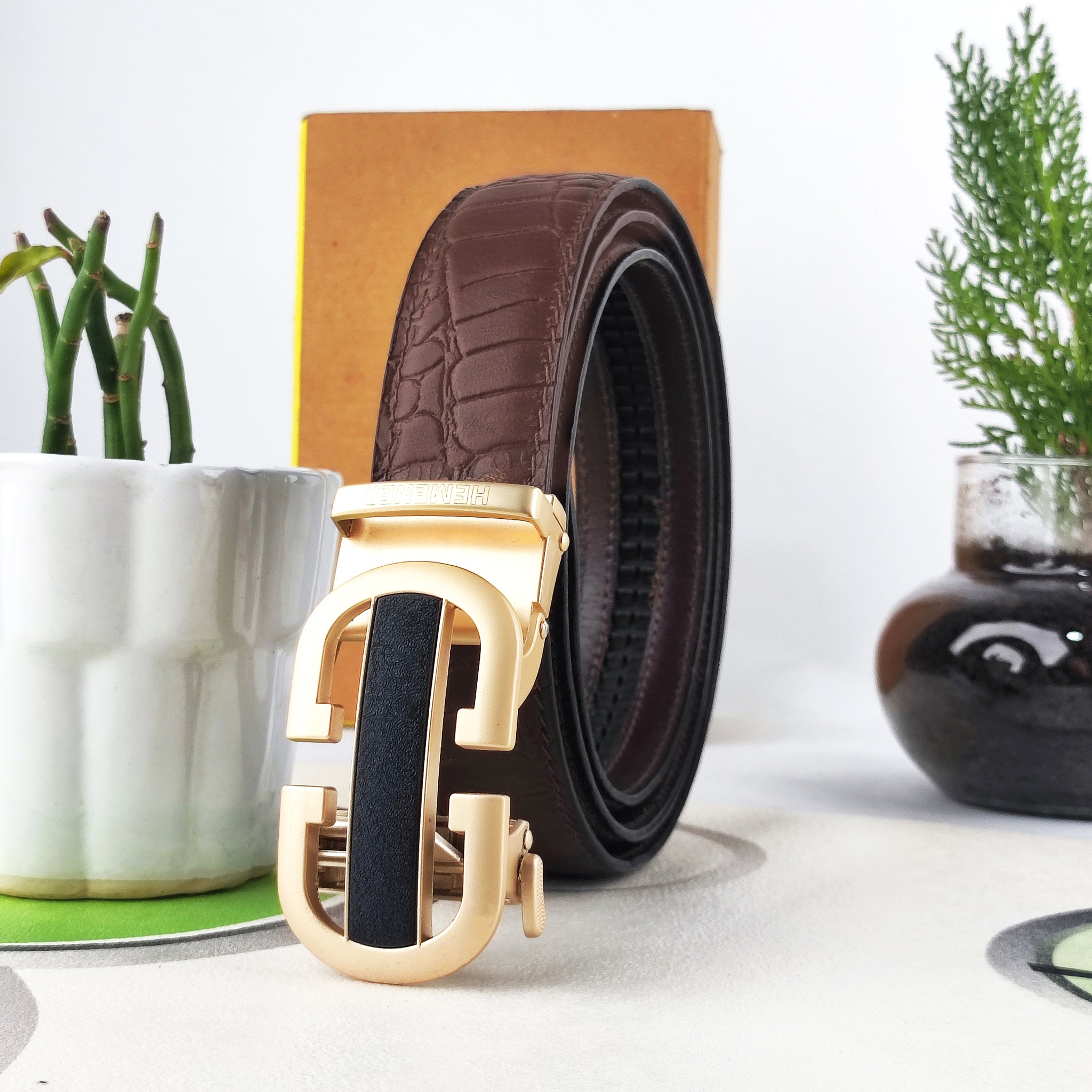 Hemener Men Metal Auto Grip Buckle Brown Croc Pattern Genuine Leather Belt