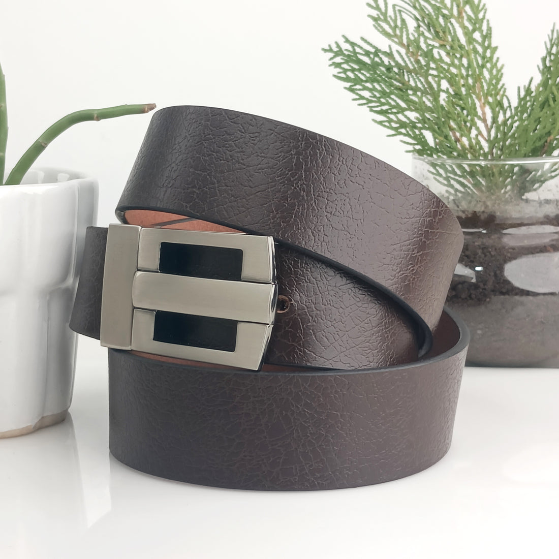 Hemener Men Metal Pin Hole Buckle Dark Brown Textured Pattern  Genuine Leather Belt