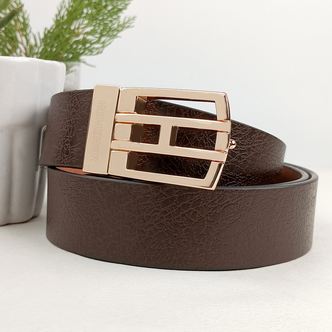 Hemener Men Metal Pin Hole Buckle Dark Brown Textured Pattern  Genuine Leather Belt