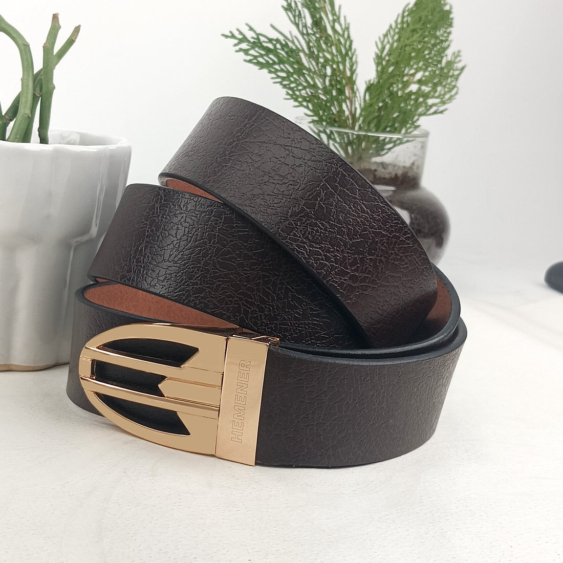 Hemener Men Metal Pin Hole Buckle Dark Brown Textured Pattern  Genuine Leather Belt